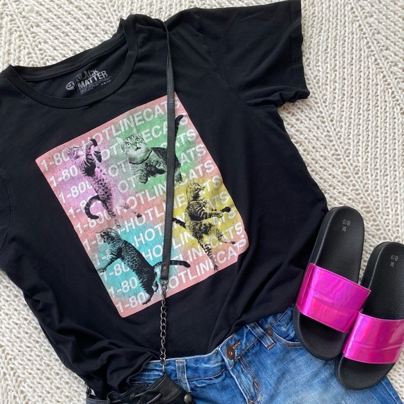 1-800-HOTLINECATS - Picture 5 of 6